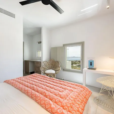 Villa Stunning New With Great Pool Area, Magnificent Panoramic Sea View - Paros