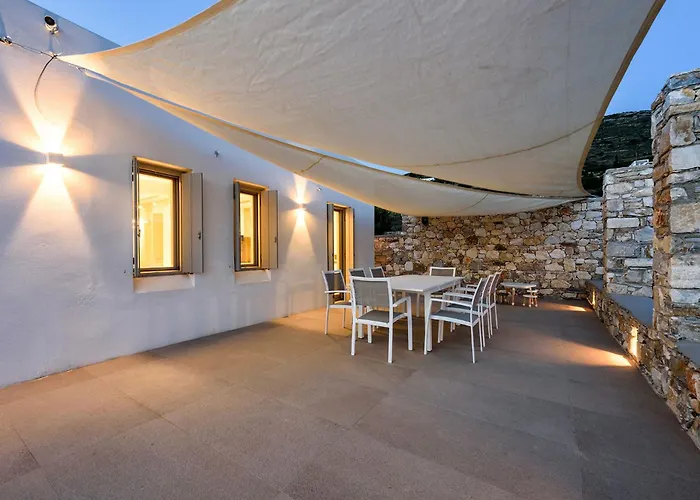 Stunning New With Great Pool Area, Magnificent Panoramic Sea View - Paros Villa Alikí
