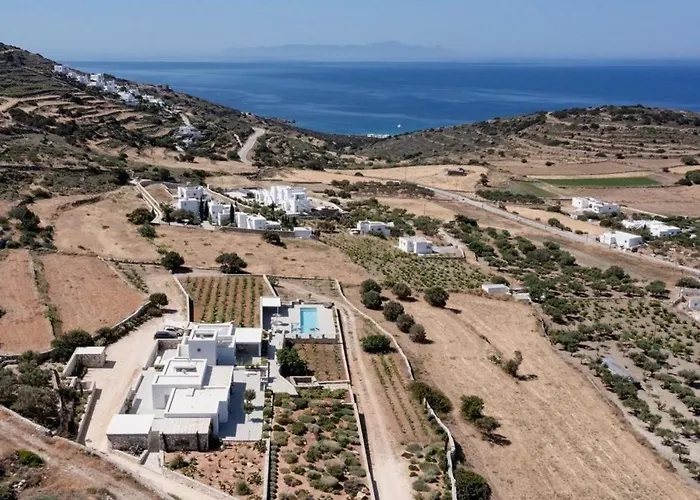 Stunning New With Great Pool Area, Magnificent Panoramic Sea View - Paros Alikí