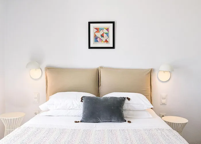 Stunning New With Great Pool Area, Magnificent Panoramic Sea View - Paros Villa Alikí