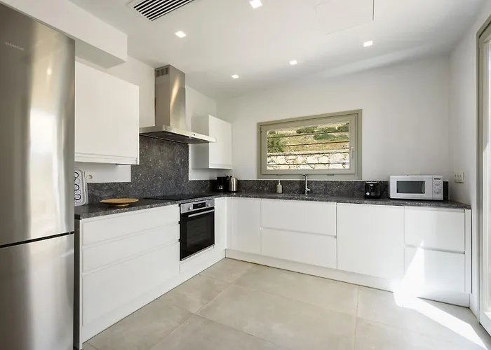 Stunning New With Great Pool Area, Magnificent Panoramic Sea View - Paros *