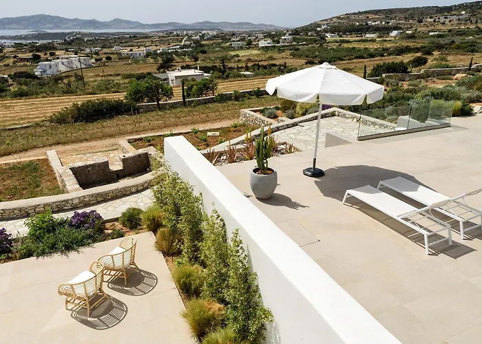 Villa Stunning New With Great Pool Area, Magnificent Panoramic Sea View - Paros Alikí